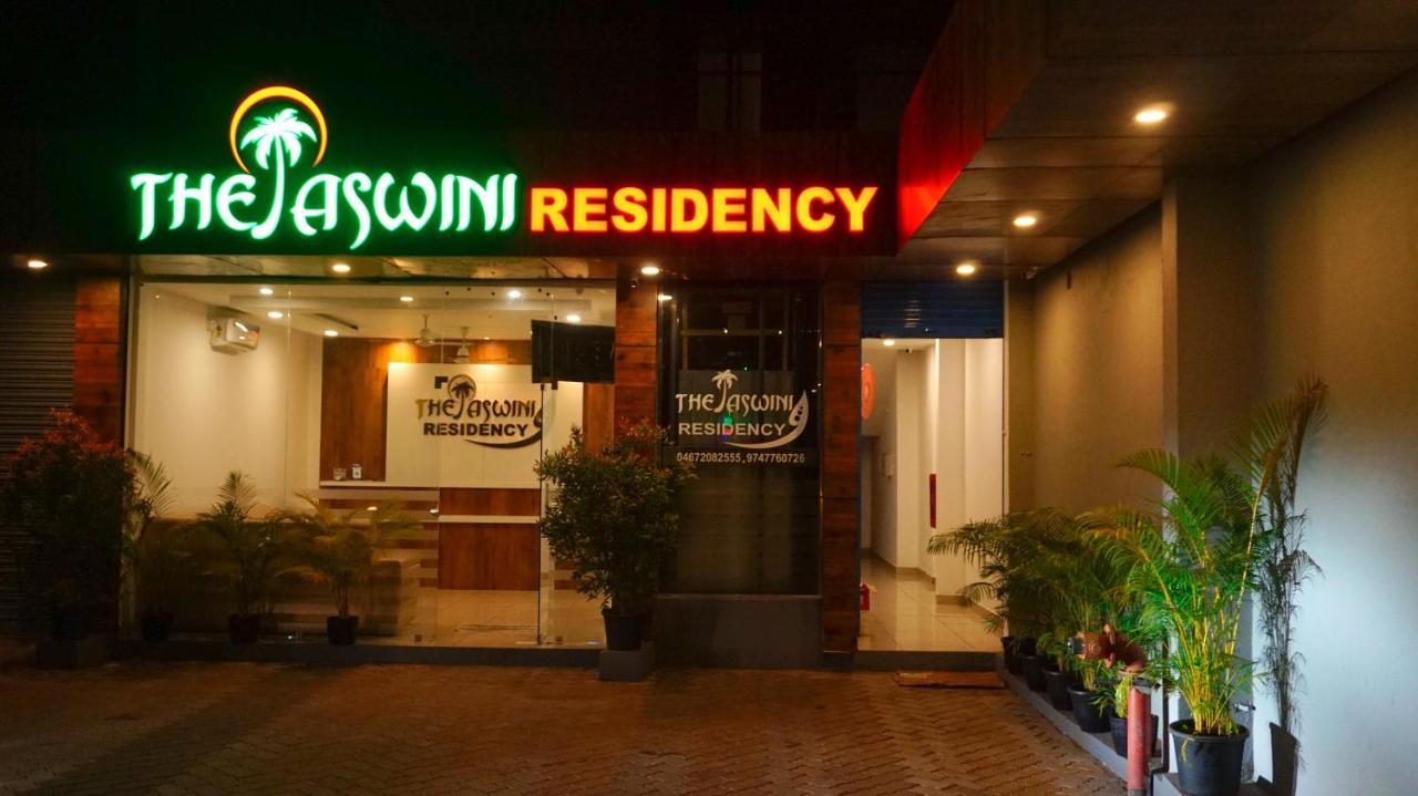 Thejaswini Residency Cheruvathur Nīleshwar Esterno foto