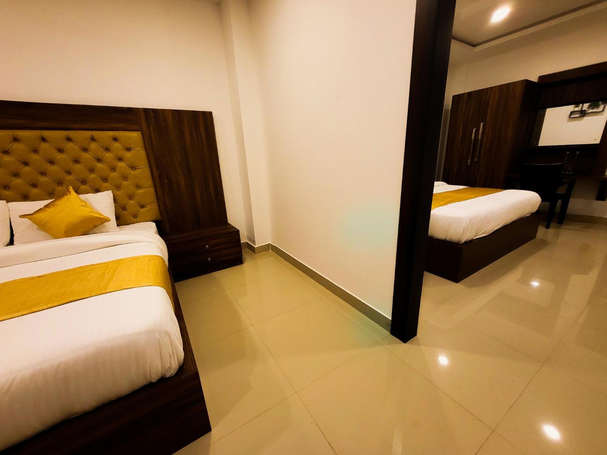 Thejaswini Residency Cheruvathur Nīleshwar Esterno foto